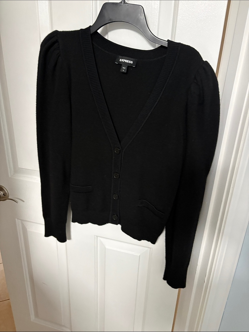 Express Black Puff-Sleeve V-Neck Button Cardigan sz med